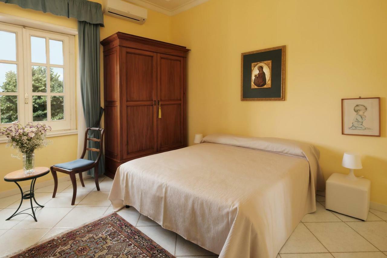 Casa Consalvo B&B Понтеканьяно Экстерьер фото